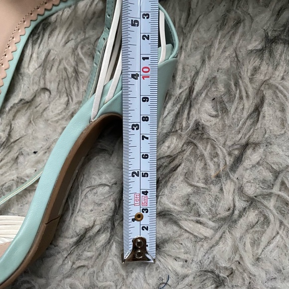 Madison by Shoedazzle mint and white high heel strappy sandals - Picture 5 of 6
